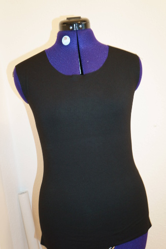 Schwarzes Shirt New Look 6735
